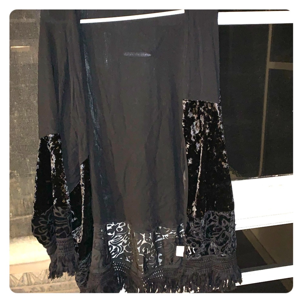 KNOX ROSE BLACK SWEATER SHAWL Size XXL